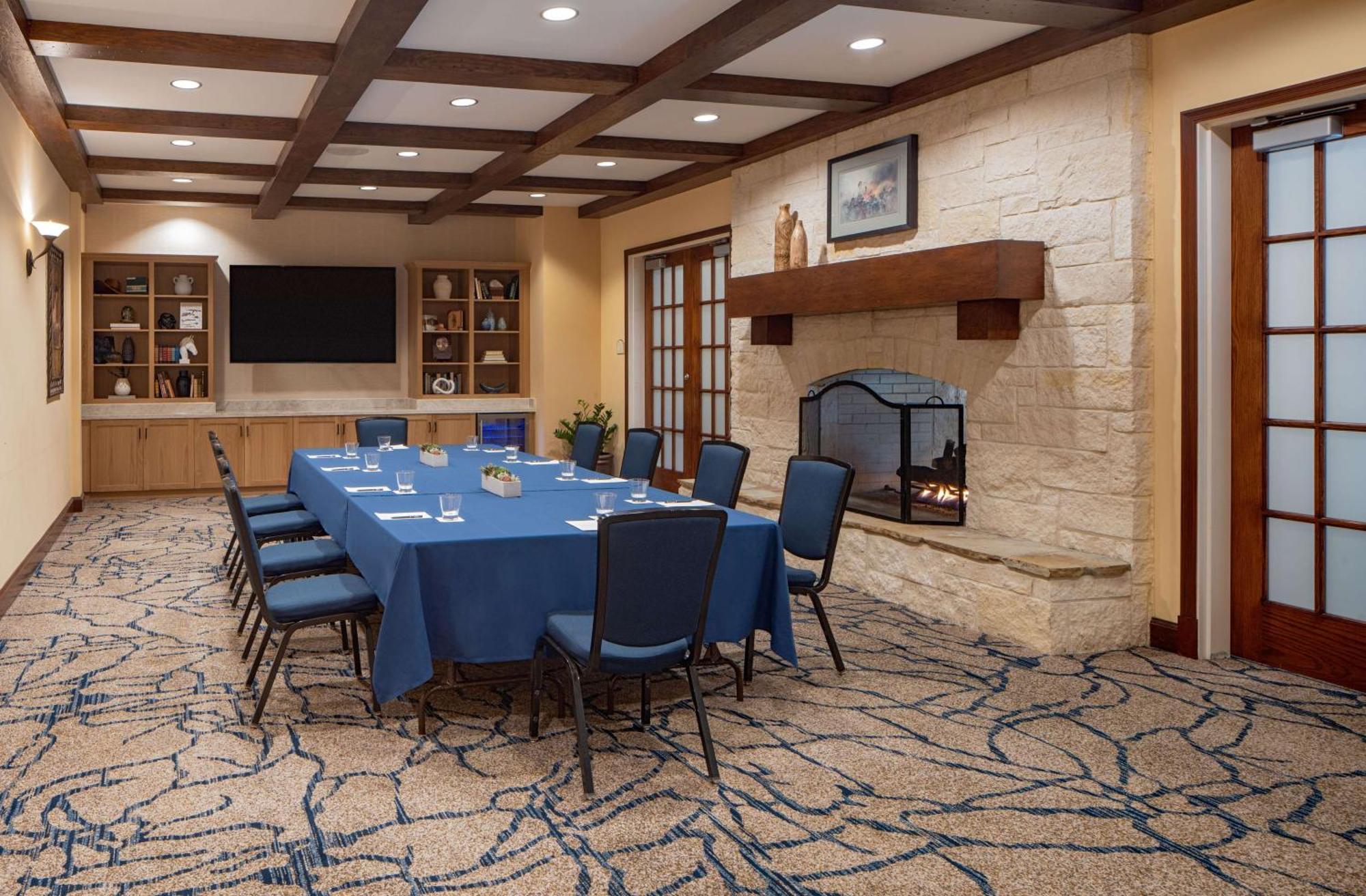 Hilton San Antonio Hill Country Hotel Bagian luar foto